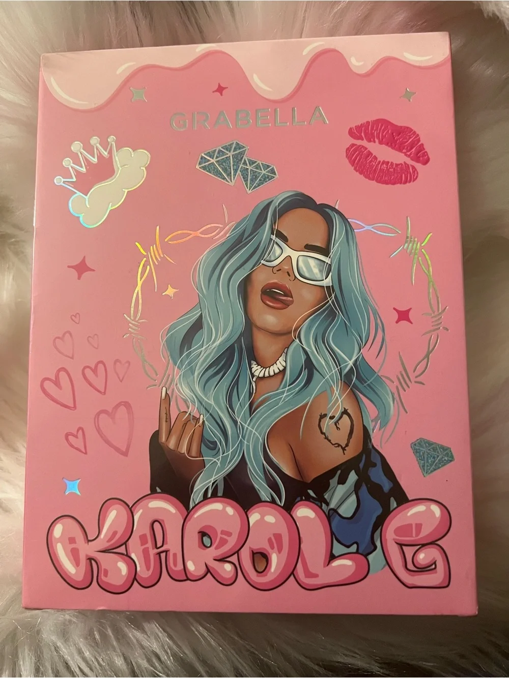 NEW KAROL G Mega Eyeshadow Palette Book with Blush and highlighter